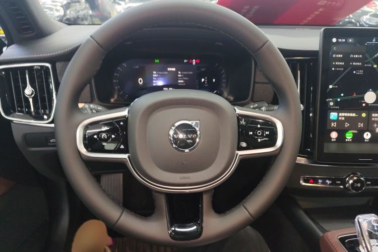 Used Volvo S90 2026 B5 Zhiyuan Luxury Edition