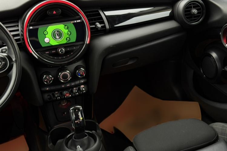 Used MINI MINI 2019 1.5T COOPER Classic Edition Five-Door Version