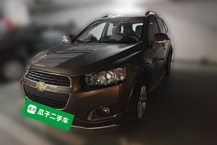 Used Chevrolet Captiva 2015 2.4L 4x4 Flagship Edition 7-Seater