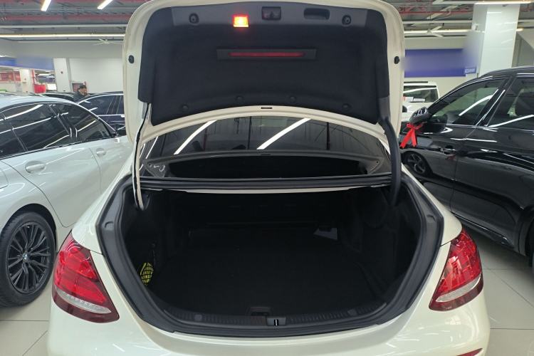 Used Mercedes-Benz E-Class 2019 Restyled E 300 L Sporty and Stylish Edition