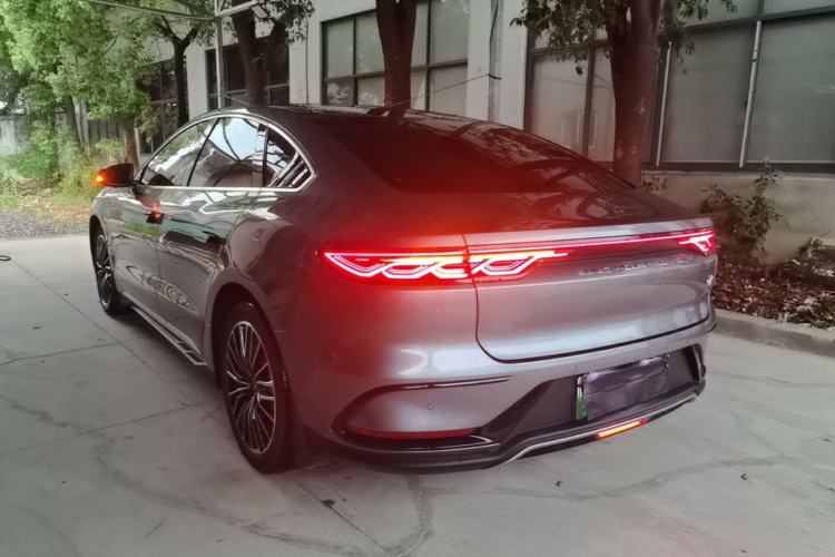 Used BYD Han 2023 EV Champion Edition 506KM Front-Wheel-Drive Premium Model