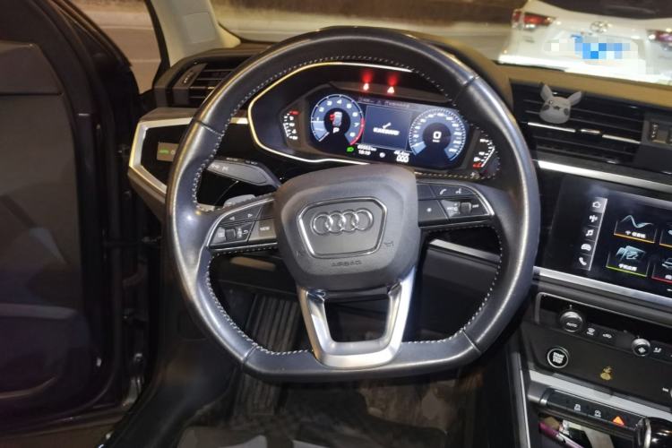 Used Audi Q3 2021 35 TFSI Fashion Dynamic Model