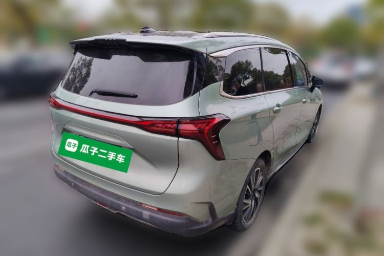 Used FORTHING Yacht 2022 1.5T DCT Chasing-the-Waves Edition Rear Right 45 Deg