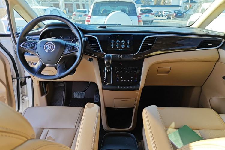 Used Buick GL8 2017 ES 28T Flagship Model China V Standard
