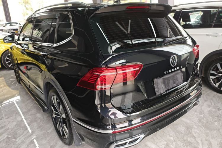 Used Volkswagen Tiguan L 2022 330TSI Automatic Two-Wheel Drive R-Line Enhanced Edition Rear Left 45 Deg