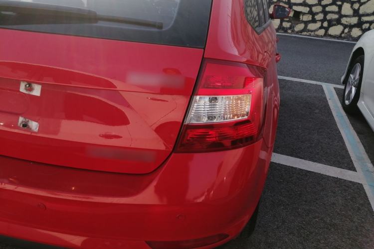 Used Skoda Rapid Spaceback 2016 Revised Version 1.6L Automatic Front-Drive Edition
