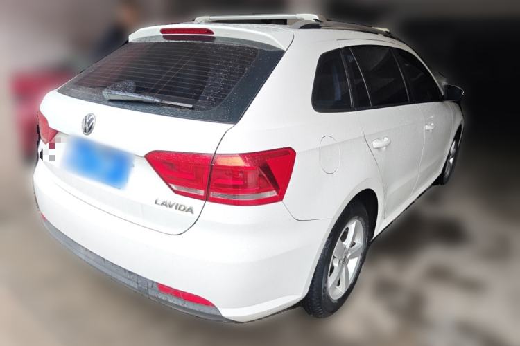 Used Volkswagen Gran Lavida 2013 1.6L Automatic Fashion Model Rear Right 45 Deg