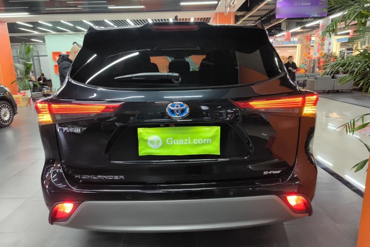 Used Toyota Highlander 2022 Dual-Engine 2.5L Four-Wheel Drive Prestige Version 7 Seats