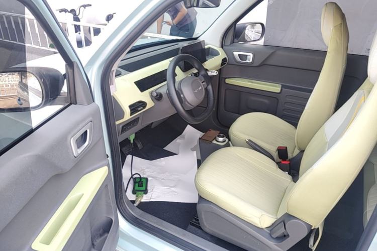 Used Geely Galaxy Panda 2023 Panda Mini 200km Endurance Bear