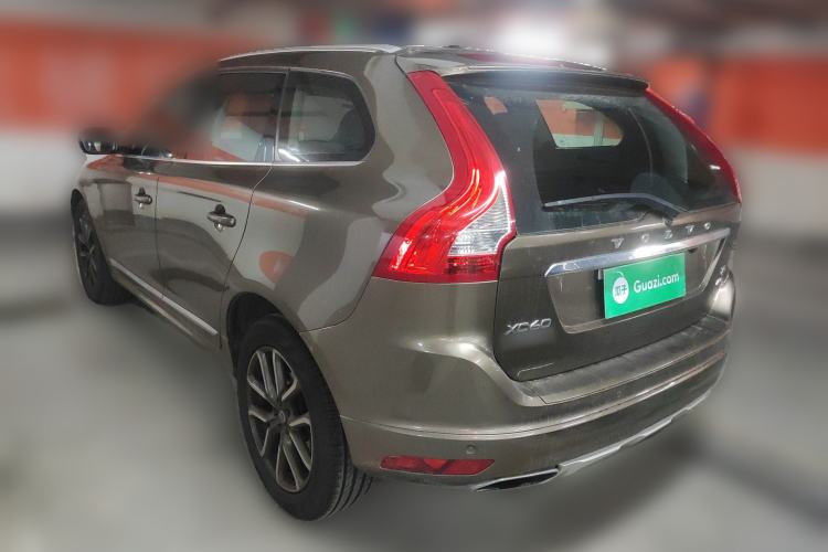 Used Volvo XC60 2017 T5 AWD Smart Upgrade Edition
