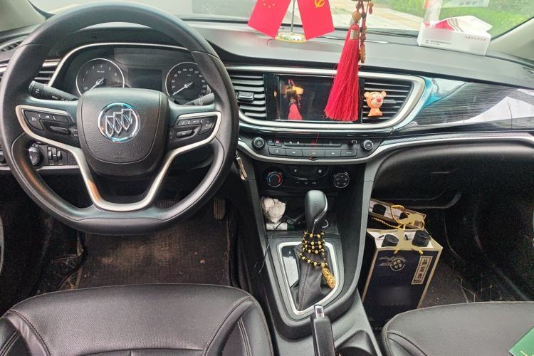 Used Buick GT 2021 Revised Version Flagship 1.5L Automatic Elite Edition Center Console