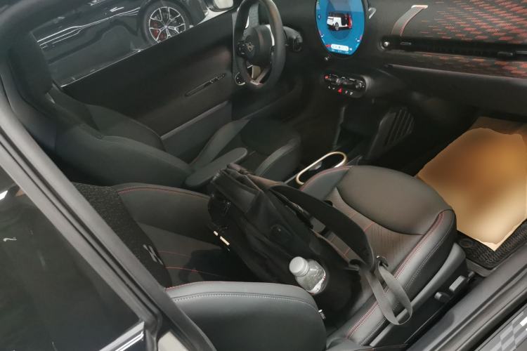 Used MINI Electric COOPER 2024 452km COOPER SE Racing Driver
