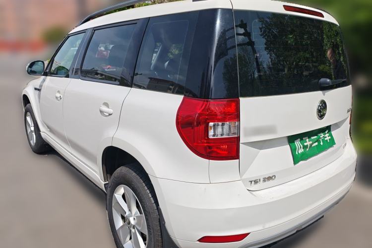 Used Skoda Yeti 2016 1.4TSI DSG Advanced Edition Rear Left 45 Deg