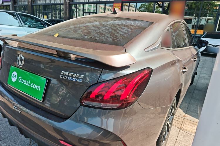 Used MG 5 2021 180 DVVT Manual Youth Luxury Edition
