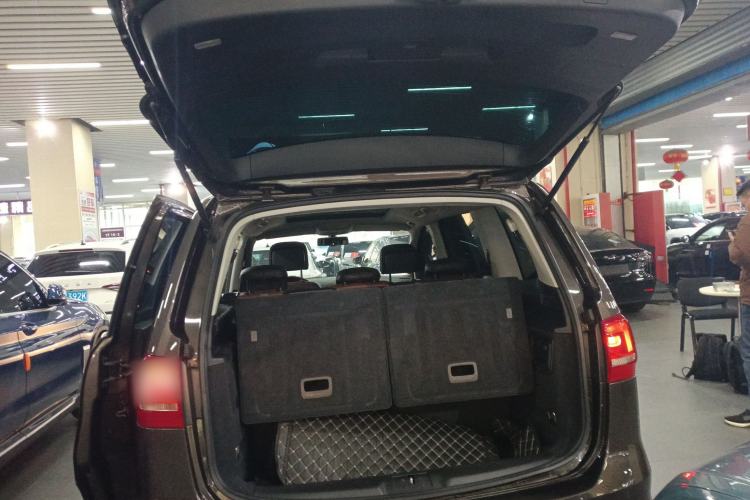 Used Volkswagen Sharan 2014 2.0 TSI Comfort Model