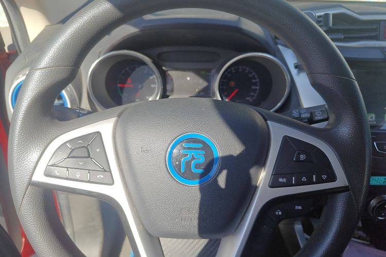 Used BYD Yuan New Energy 2018 EV360 Smart Connected Cool Model