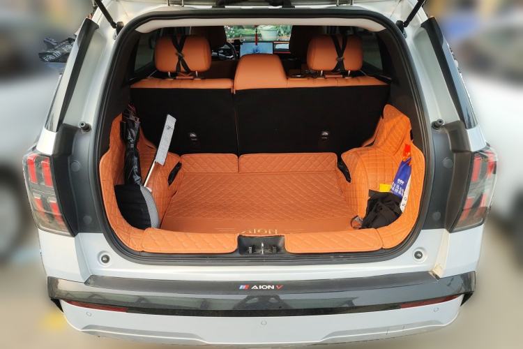 Used AION V 2024 Aion Tyrannosaurus 650 Smart Luxury Edition