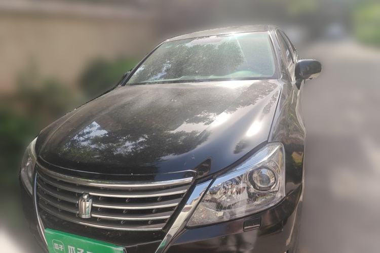 Used Toyota Crown 2012 2.5L Royal Leather Edition
