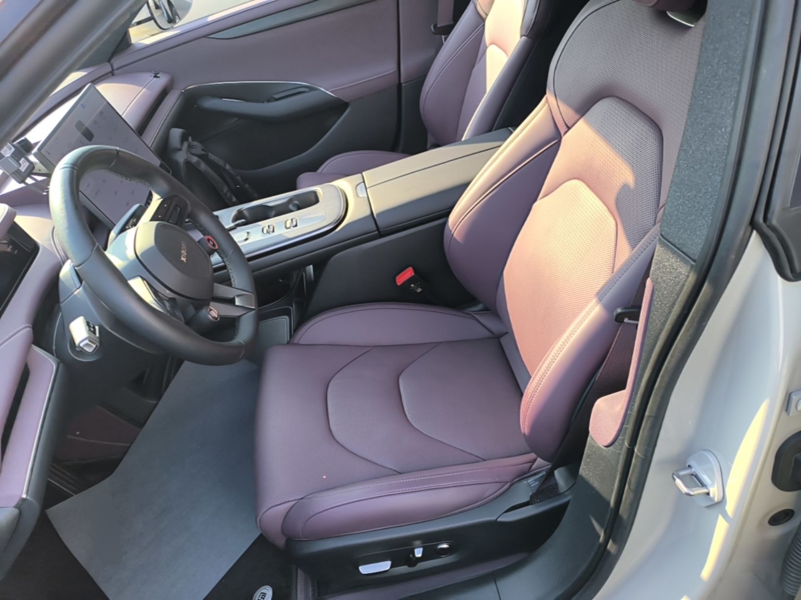 Xiaomi Auto SU7 2024 Rear-Drive Long-Range Intelligent Driving Version — снимка 17