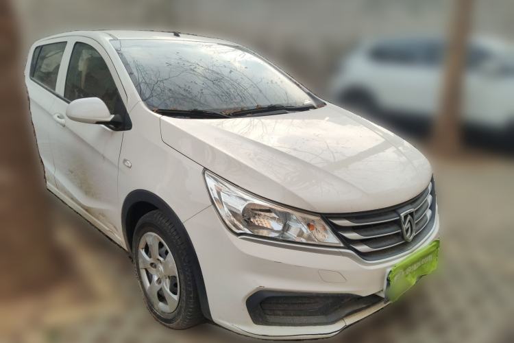 Used Baojun 310 2016 1.2L manual Comfort trim level