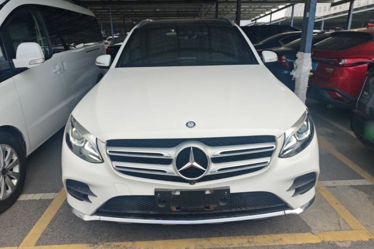 Used Mercedes-Benz GLC 2017 GLC 260 4MATIC Luxury Model