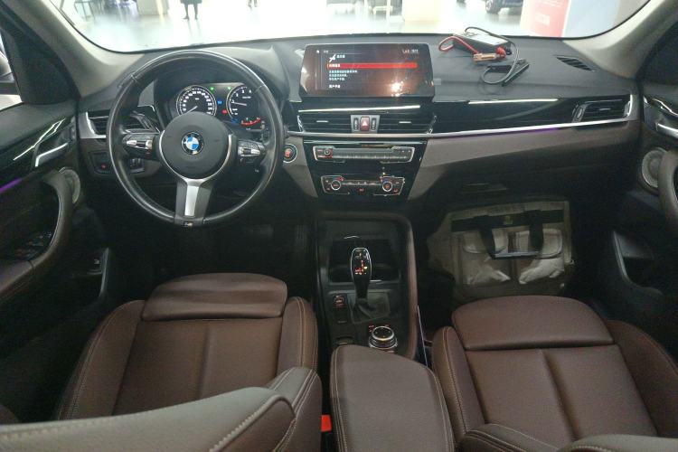 Used BMW X1 2021 sDrive25Li Leading Model Center Console