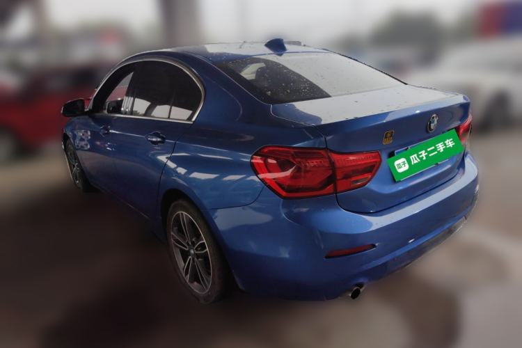 Used BMW 1 Series 2019 118i Fashion Model Rear Left 45 Deg