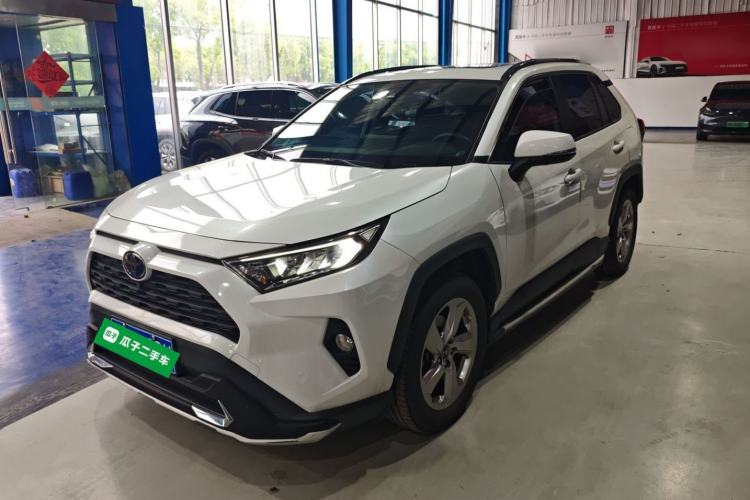 Used Toyota RAV4 2021 2.0L CVT Two-Wheel Drive Fashion Edition
