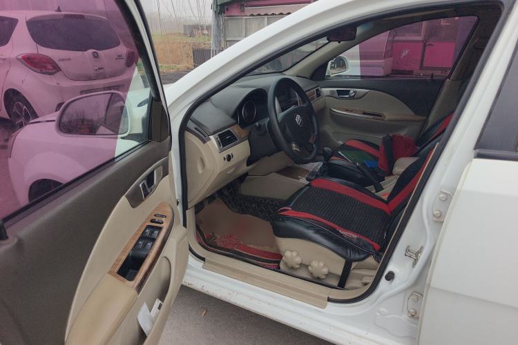 Used Buick Excelle 2015 1.5L Manual Classic Trim