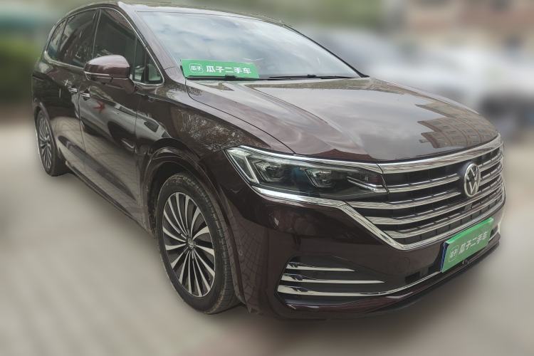 Used Volkswagen Viloran 2020 380TSI Prestige Edition Front Right 45 Deg