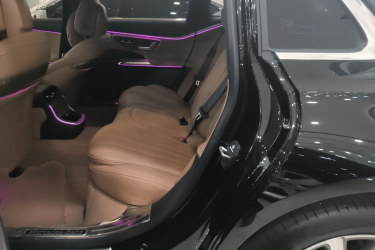 Used Mercedes-Benz E-Class 2025 E 300 L Stylish Model