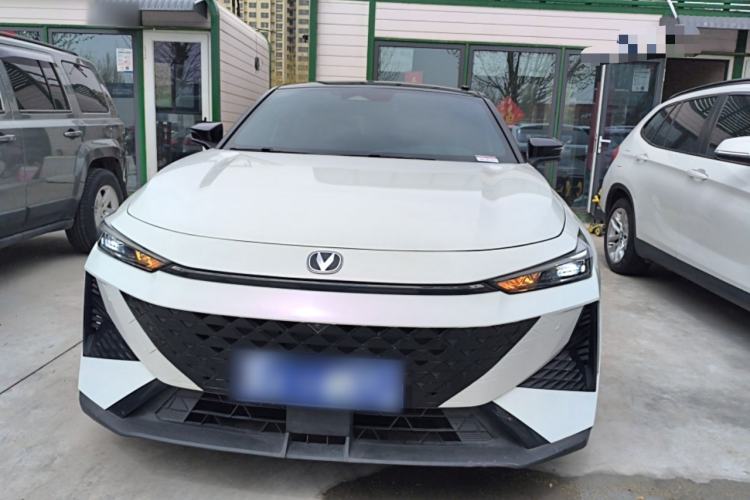 Used CHANGAN UNI-V 2024 1.5T Prestige Edition