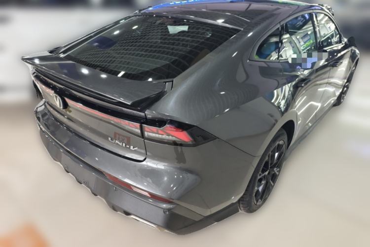 Used CHANGAN UNI-V 2024 1.5T Prestige Edition