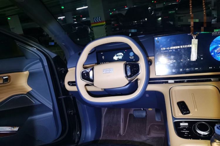 Used Geely Galaxy Xingjian 7 EM-i 2025 120km Flagship Edition Steering Wheel