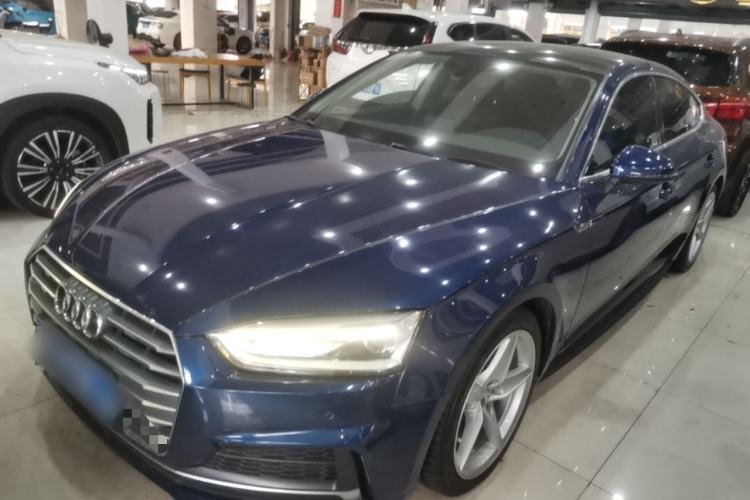 Used Audi A5 2017 Sportback 40 TFSI Fashion Model Guazi used car, China used car export, Used car for sale, Used cars, Cheapest cars for sale