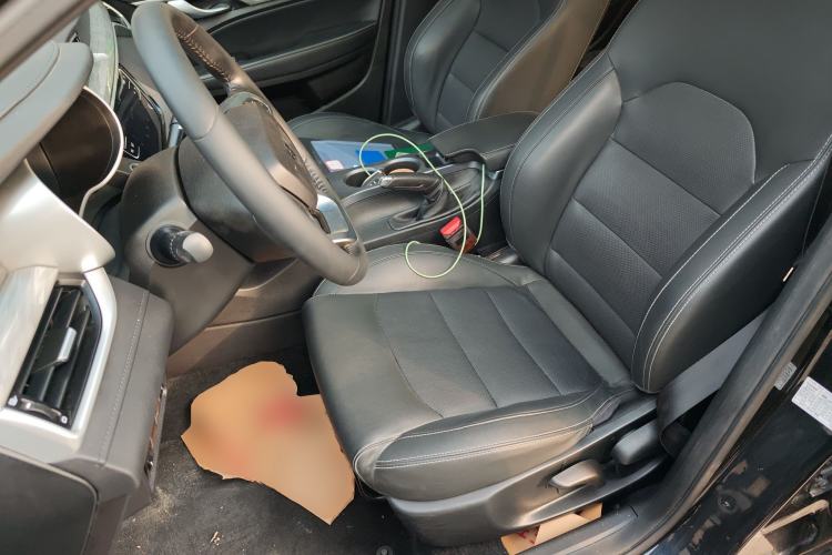 Used Geely Auto Emgrand 2019 Leading Edition 1.5L Manual Upgraded Connectivity Model China V Standard
