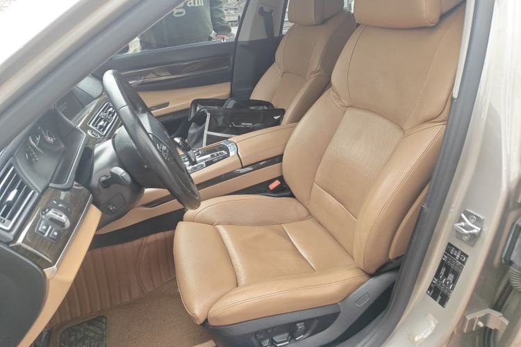Used BMW 7 Series 2011 730Li Elegant Model Left Front Seat