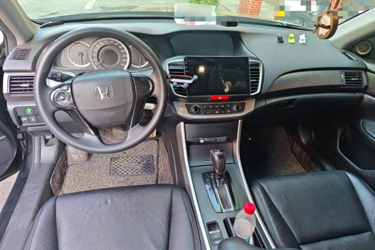 Used Honda Accord 2015 2.0L LX Comfort Edition