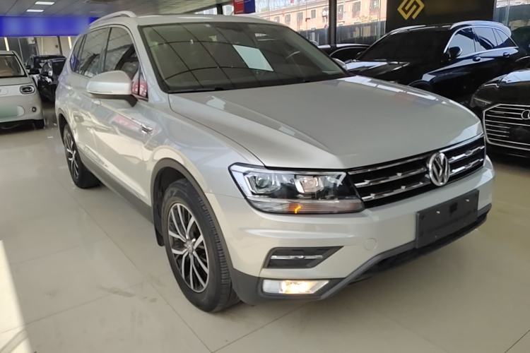 Used Volkswagen Tiguan L 2018 Facelift 330TSI Automatic Two-Wheel Drive Luxury Edition Exterior 1