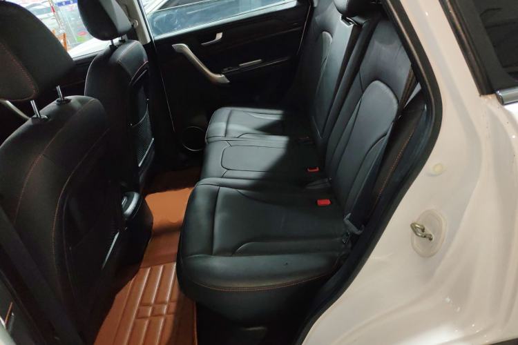 Used Haval H6 2014 Sport Version 1.5T Manual Two-Wheel Drive Elite Edition
