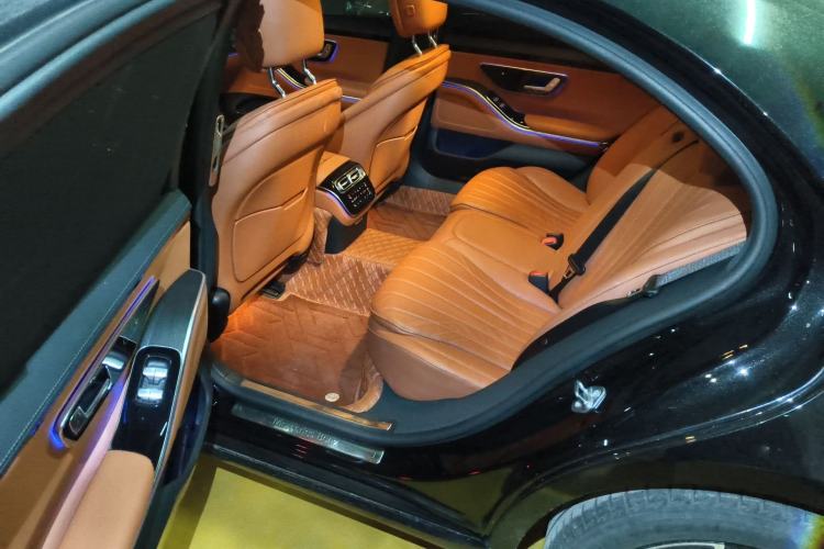 Used Mercedes-Benz S-Class 2021 S 400 L Business Model Left Rear Seat