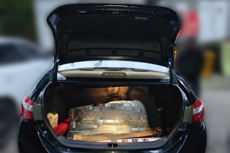 Used Toyota Corolla 2014 1.6L CVT GL-i Trunk