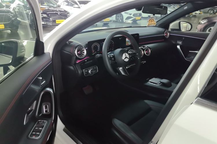 Used Mercedes-Benz A-Class 2024 A 200 L Fashion Model Driver Seat