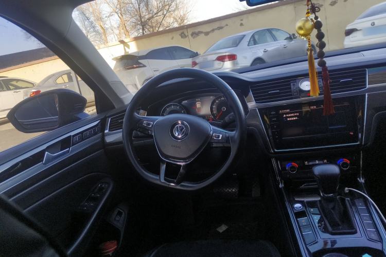 Used Volkswagen Phideon 2018 Revised Version 380TSI Two-Wheel Drive Business Edition