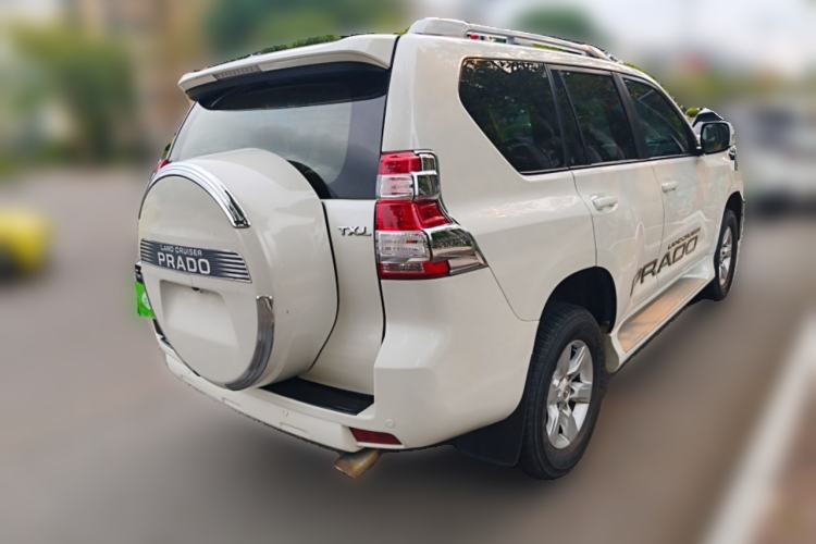 Used Toyota Prado 2013 2.7L Automatic Middle East Version

