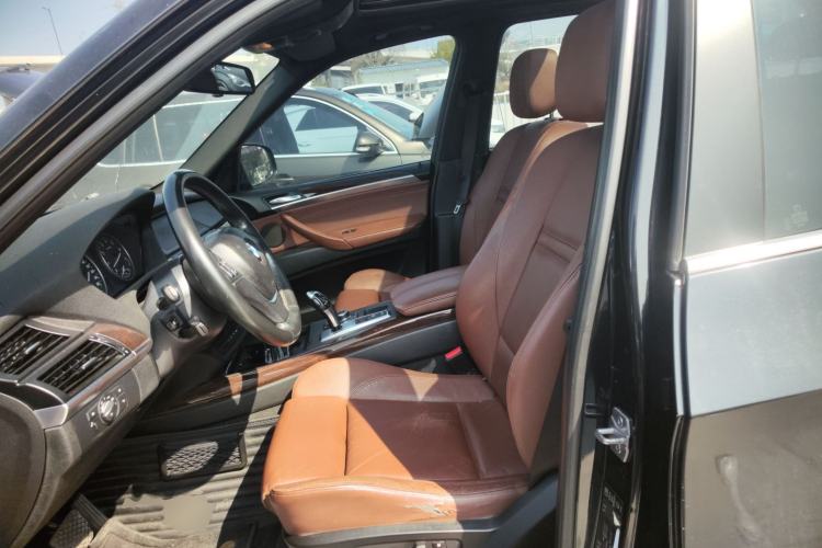 Used BMW X5 2013 xDrive35i Leading Model