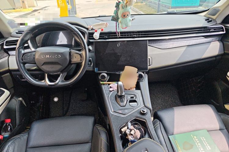 Used Lynk & Co 05 2020 2.0TD Two-Wheel Drive Shine Halo
