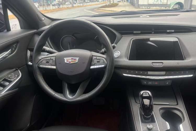 Used Chrysler XT4 2021 28T Two-Wheel Drive Leading Version