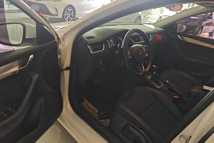 Used Skoda Octavia 2019 TSI230 DSG Luxury Edition
