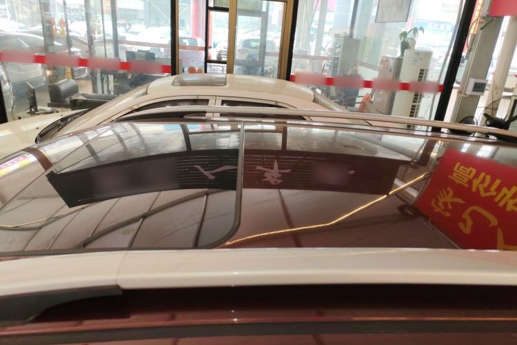 Used Venucia T70X 2015 2.0L CVT Smart Enjoyment Sport Edition